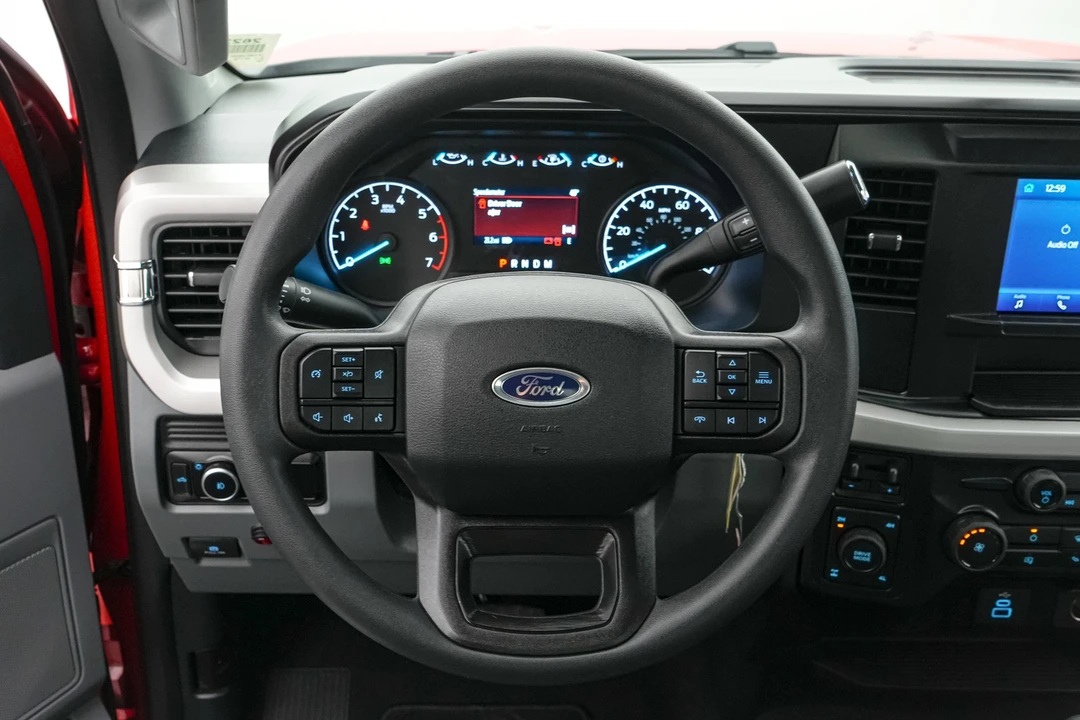 2026 Ford Super Duty 5th Gen - Image 28 of 31