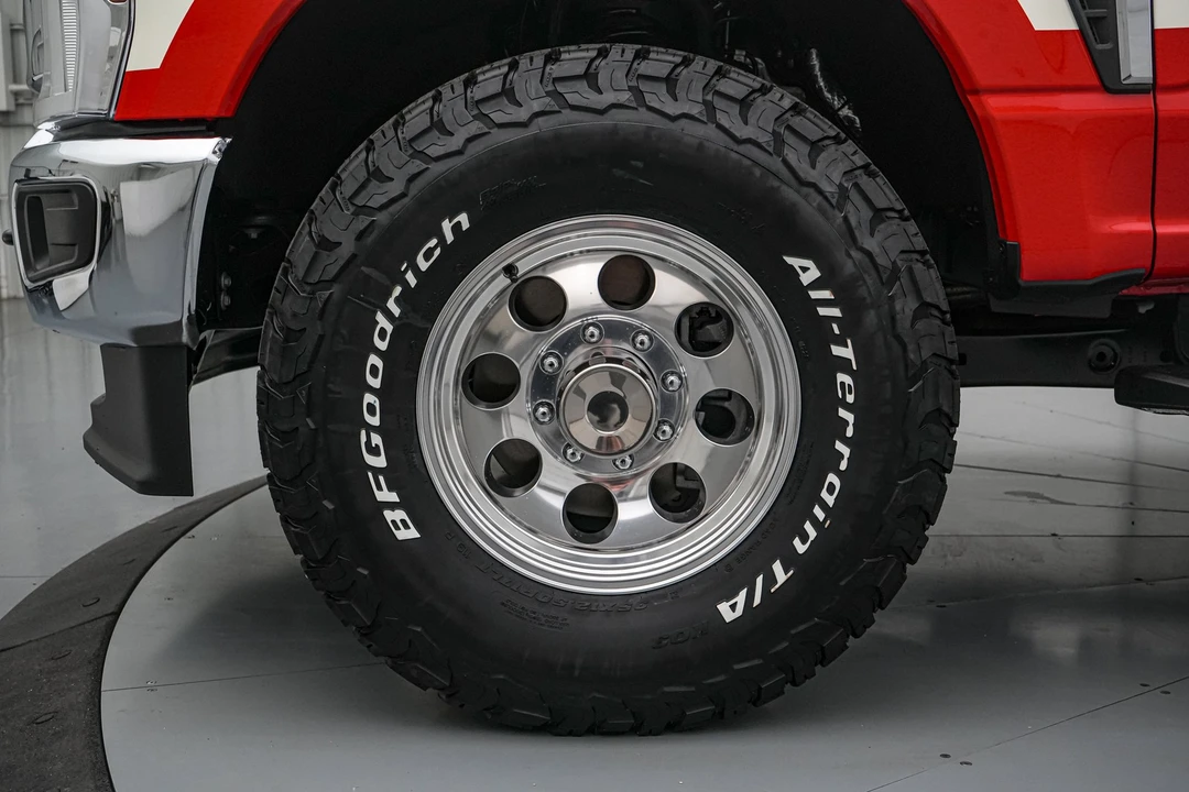 2026 Ford Super Duty 5th Gen - Image 19 of 31