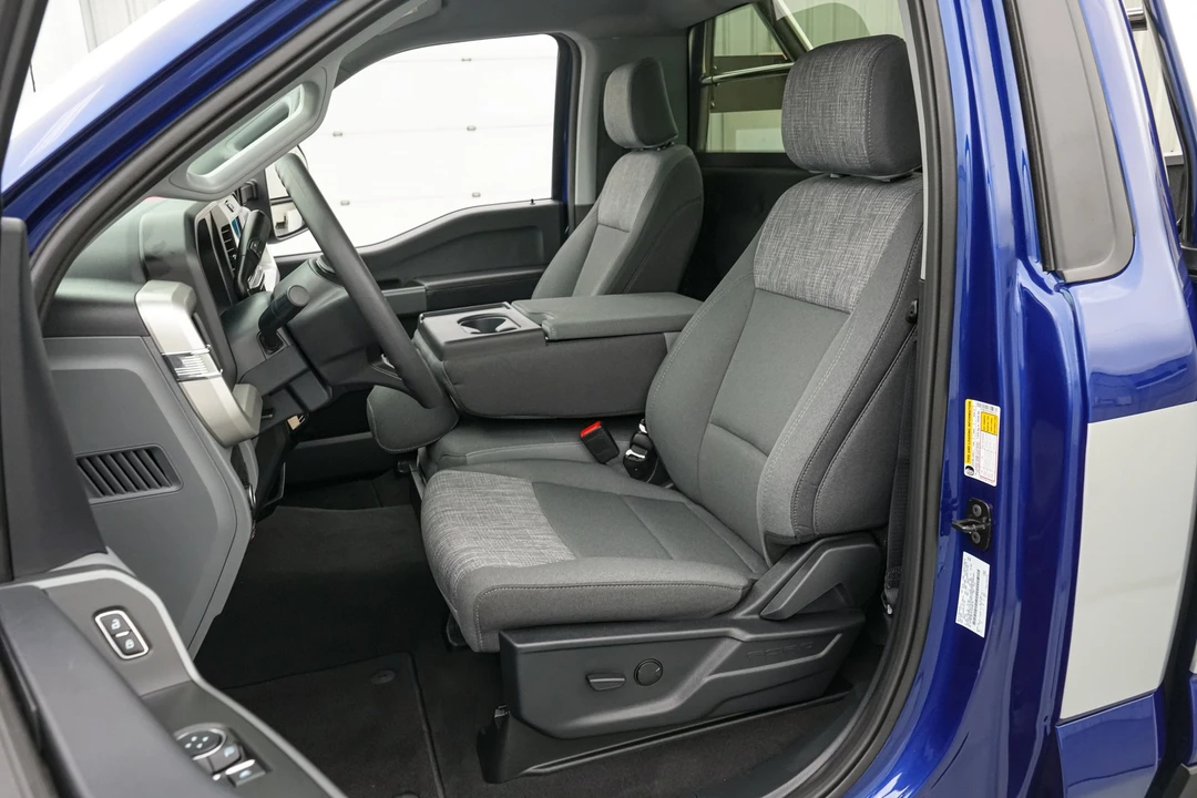 2026 Ford Super Duty 5th Gen - Image 27 of 31