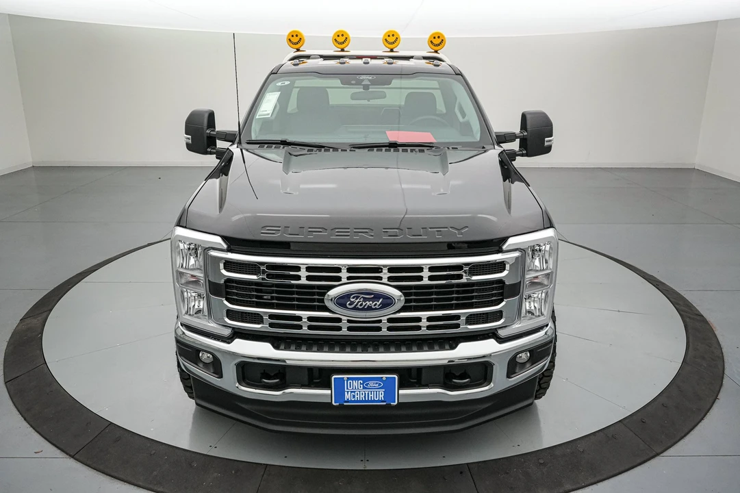 2026 Ford Super Duty 5th Gen - Image 12 of 31
