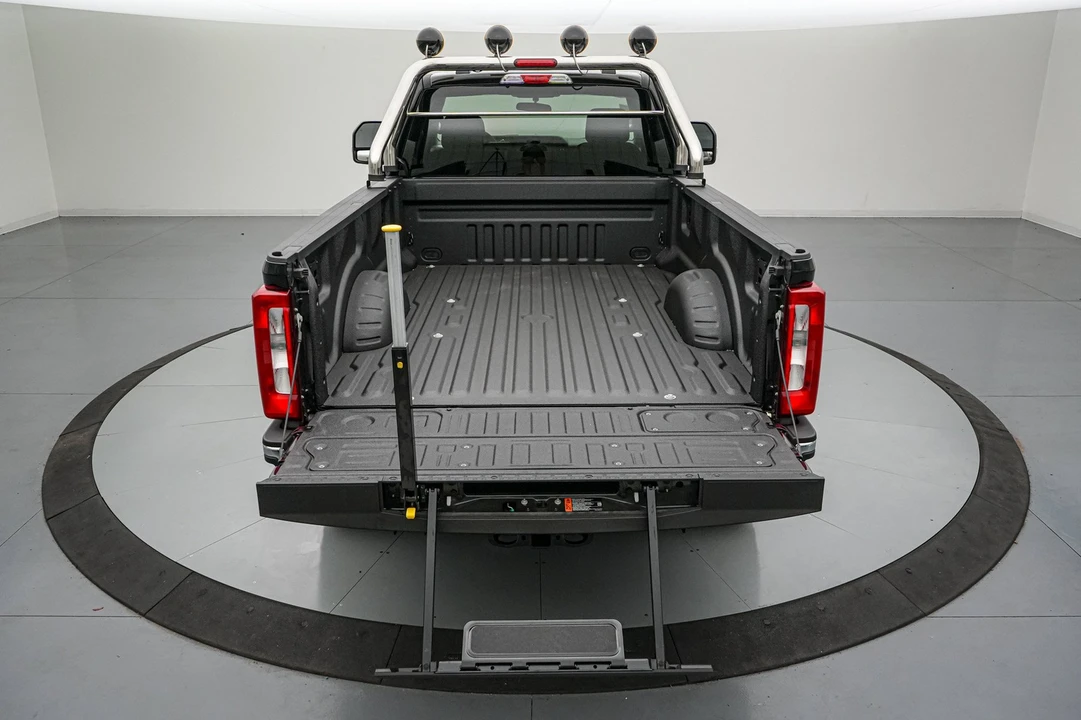 2026 Ford Super Duty 5th Gen - Image 8 of 31