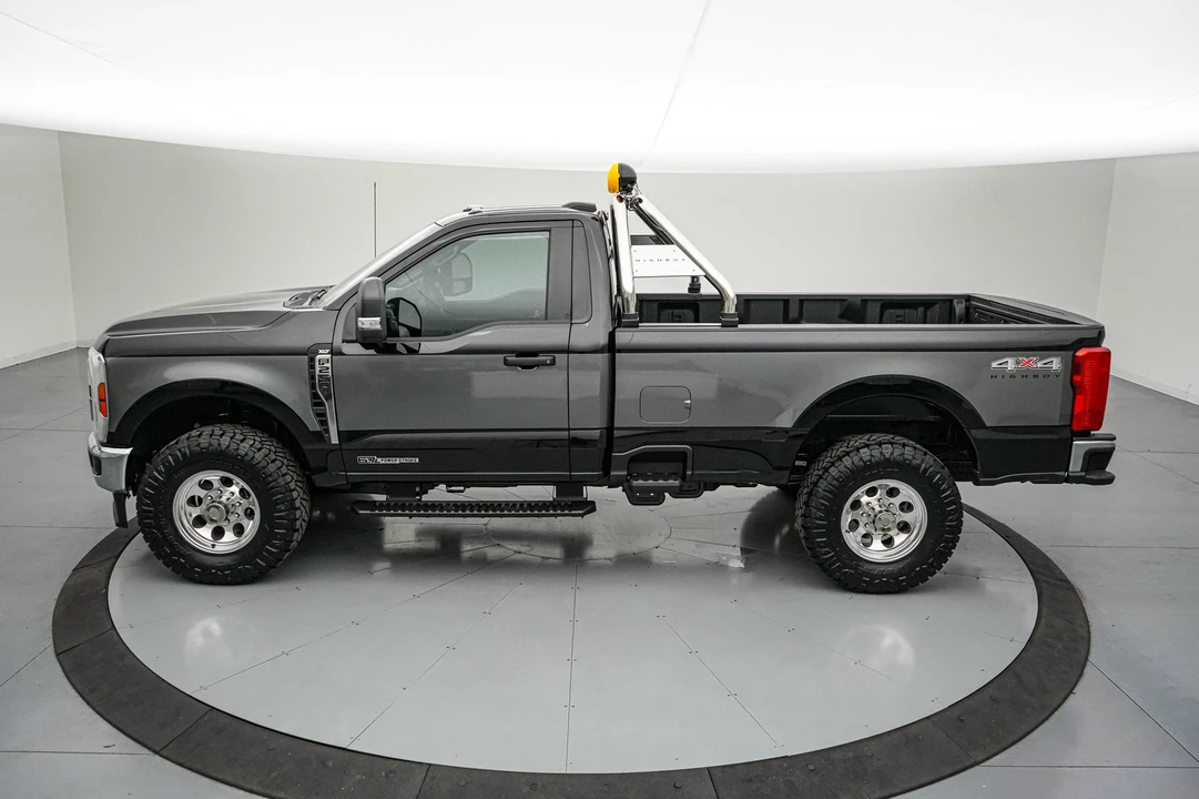 2026 Ford Super Duty 5th Gen - Image 10 of 31