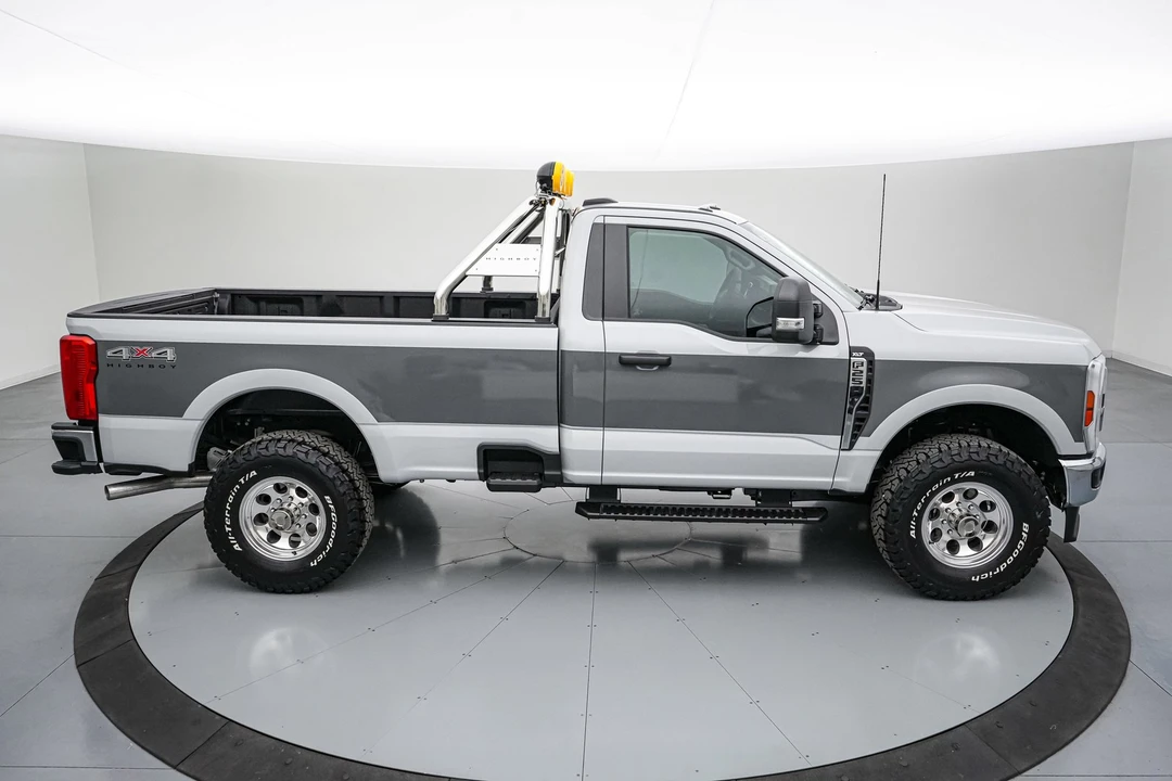 2026 Ford Super Duty 5th Gen - Image 6 of 31