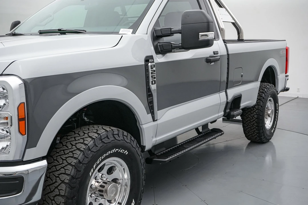 2026 Ford Super Duty 5th Gen - Image 20 of 31