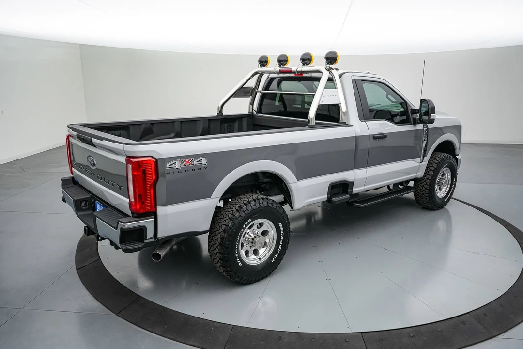 2026 Ford Super Duty 5th Gen - Image 7 of 31