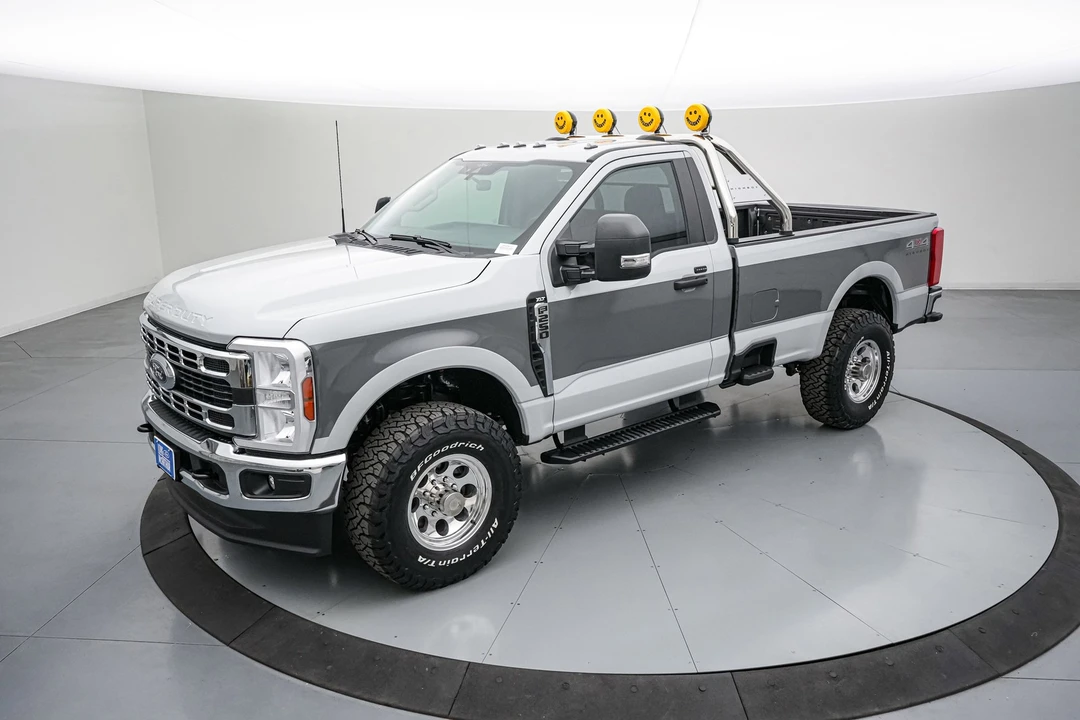 2026 Ford Super Duty 5th Gen - Image 12 of 31