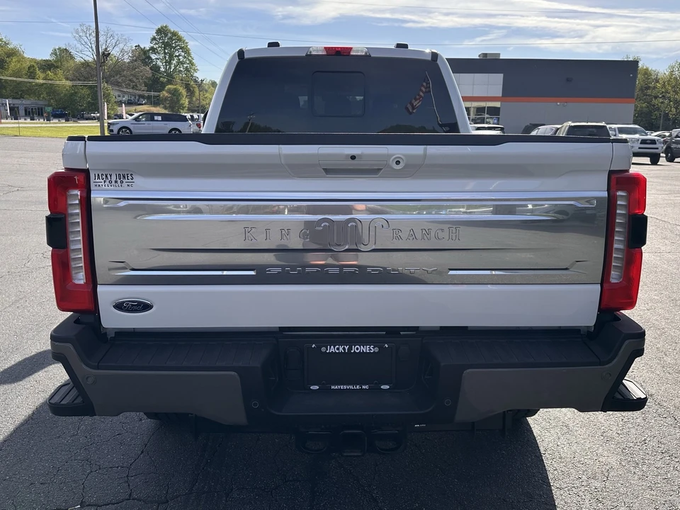 2026 Ford Super Duty 5th Gen - Image 7 of 31