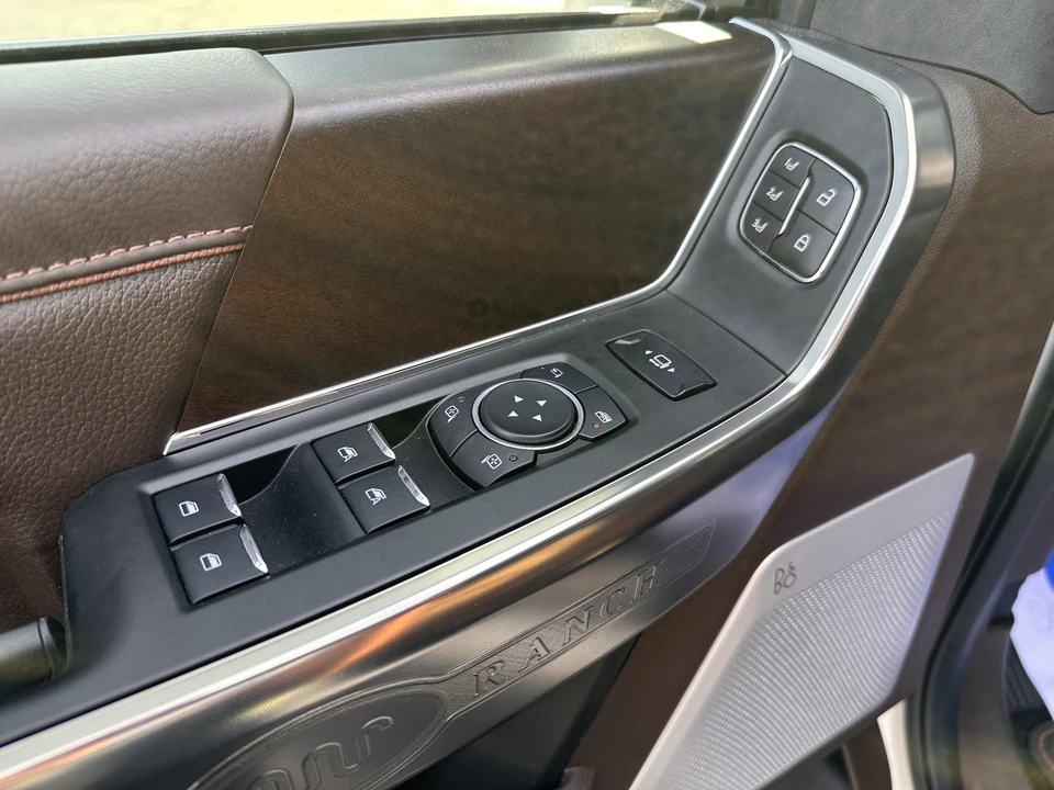 2026 Ford Super Duty 5th Gen - Image 20 of 31