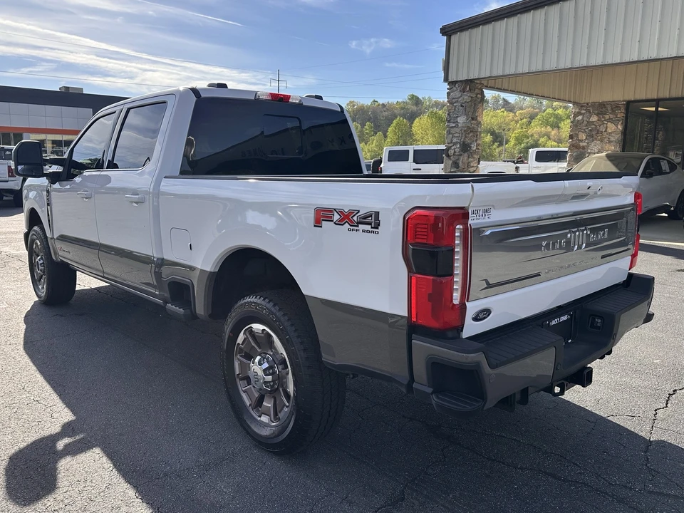 2026 Ford Super Duty 5th Gen - Image 8 of 31