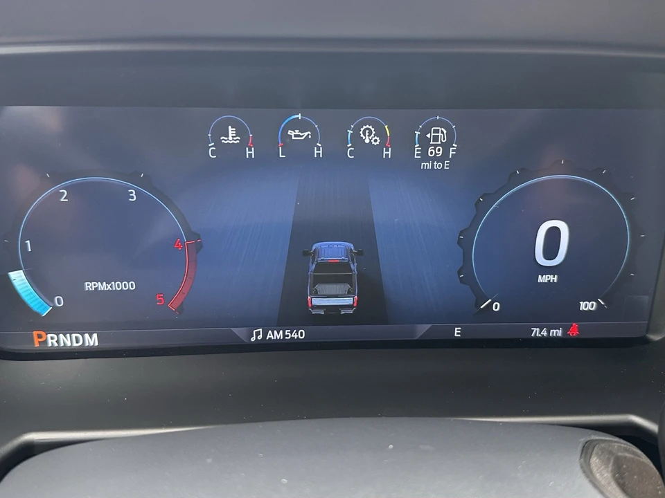 2026 Ford Super Duty 5th Gen - Image 27 of 31