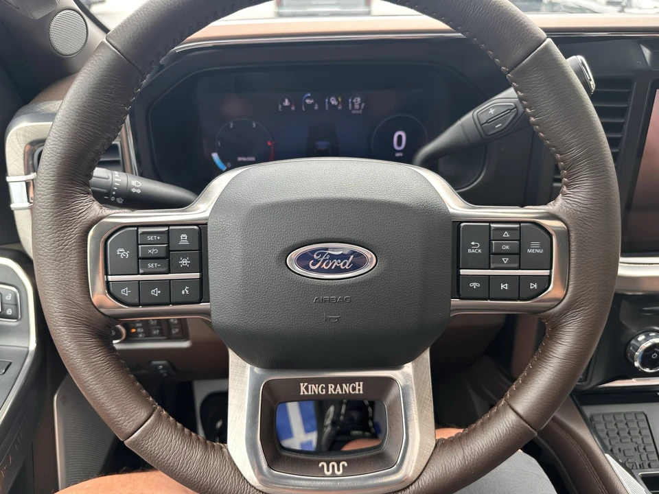 2026 Ford Super Duty 5th Gen - Image 23 of 31