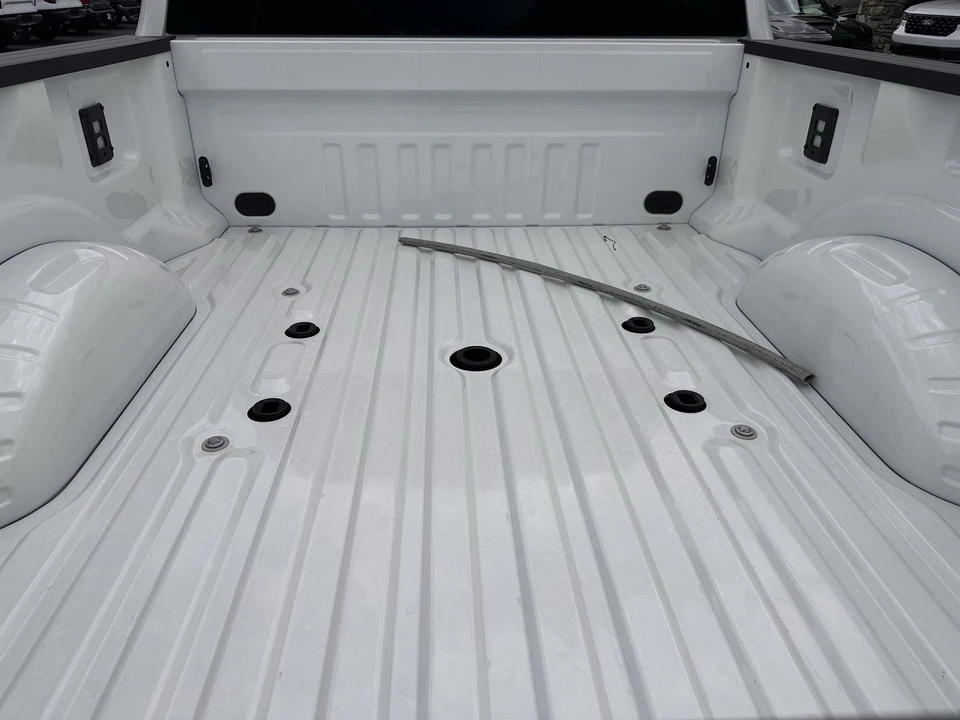 2026 Ford Super Duty 5th Gen - Image 9 of 31
