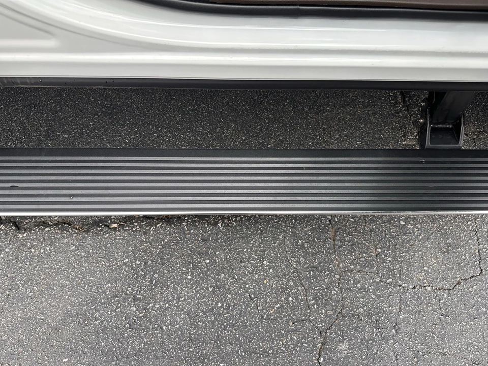 2026 Ford Super Duty 5th Gen - Image 17 of 31
