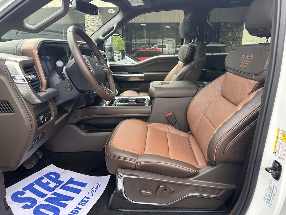 2026 Ford Super Duty 5th Gen - Image 11 of 31
