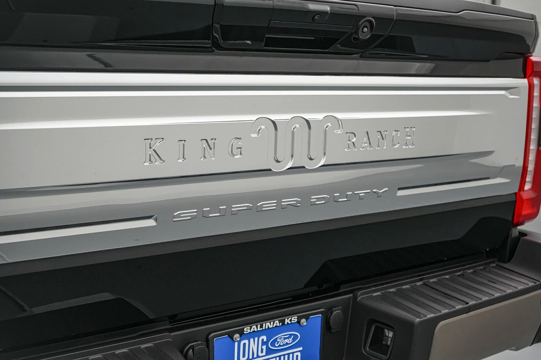 2026 Ford Super Duty 5th Gen - Image 14 of 31