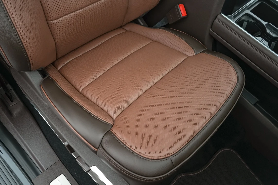 2026 Ford Super Duty 5th Gen - Image 30 of 31