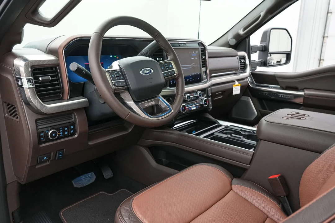2026 Ford Super Duty 5th Gen - Image 16 of 31