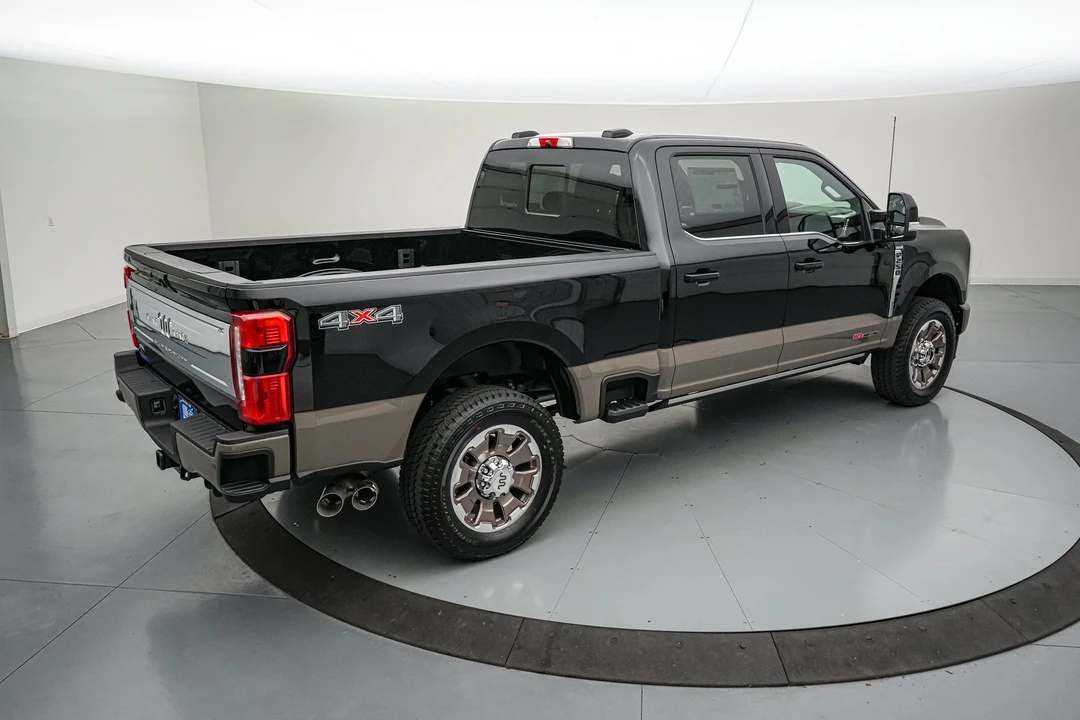 2026 Ford Super Duty 5th Gen - Image 5 of 31