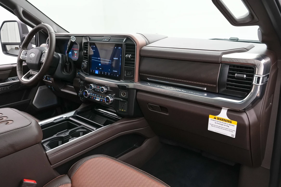 2026 Ford Super Duty 5th Gen - Image 28 of 31