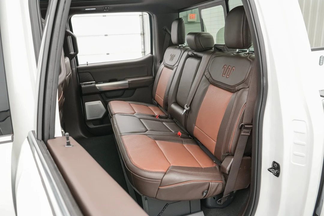 2026 Ford Super Duty 5th Gen - Image 25 of 31