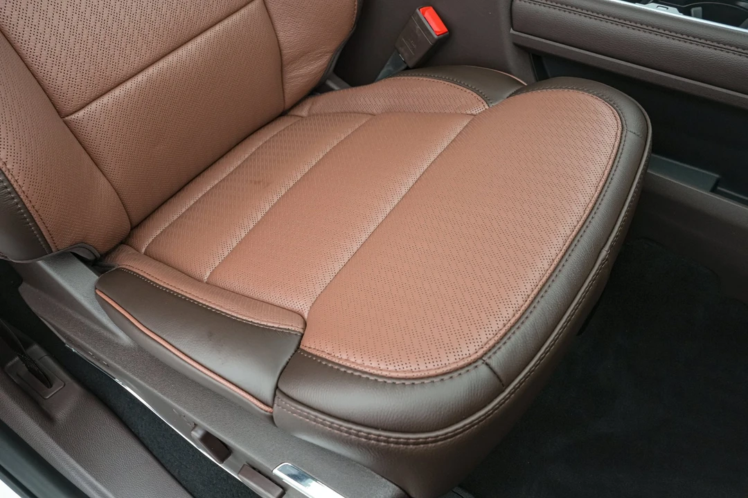 2026 Ford Super Duty 5th Gen - Image 30 of 31