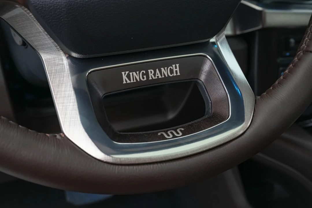 2026 Ford Super Duty 5th Gen - Image 18 of 31