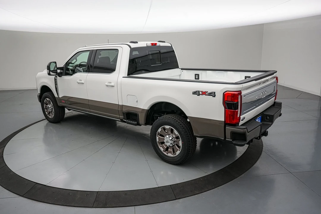 2026 Ford Super Duty 5th Gen - Image 8 of 31