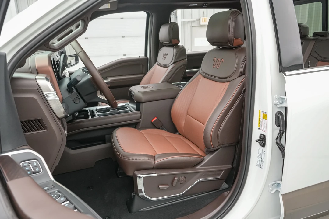 2026 Ford Super Duty 5th Gen - Image 15 of 31