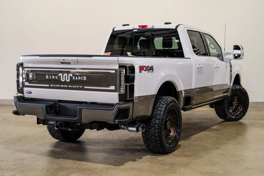 2026 Ford Super Duty 5th Gen - Image 6 of 12