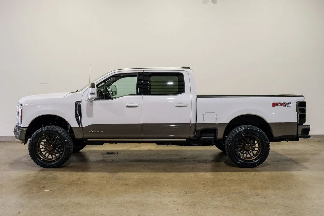 2026 Ford Super Duty 5th Gen - Image 7 of 12