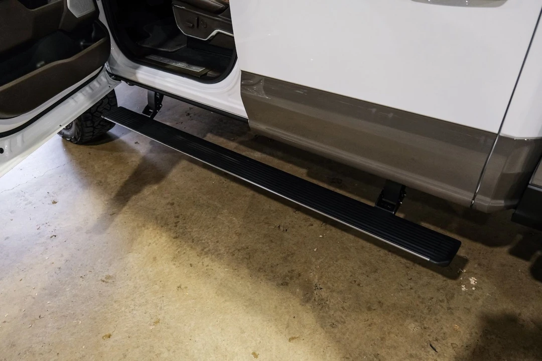 2026 Ford Super Duty 5th Gen - Image 9 of 12