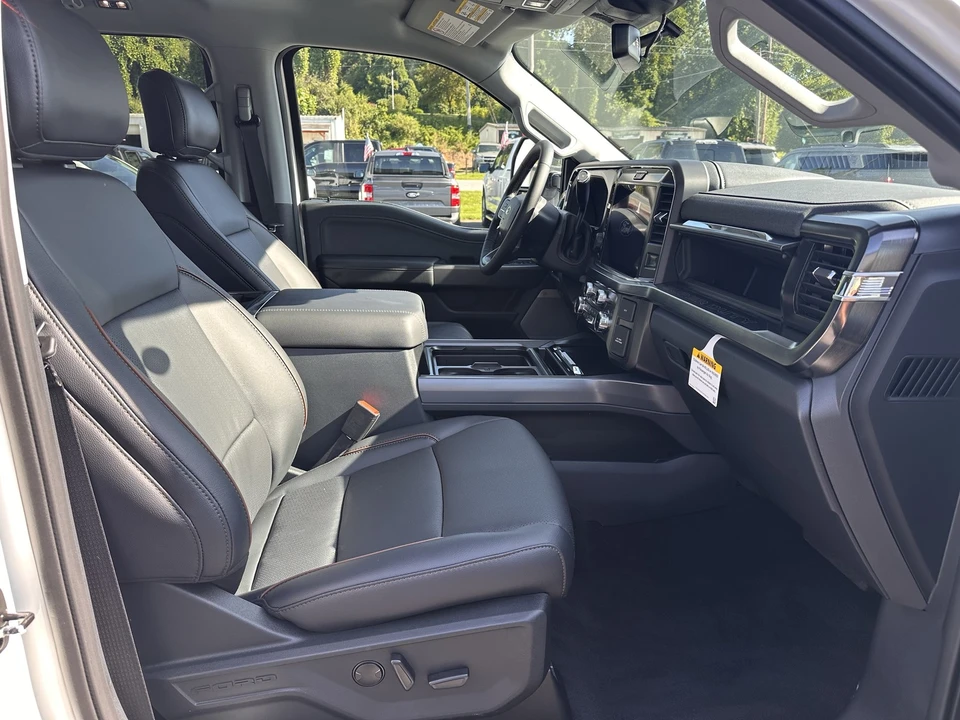 2026 Ford Super Duty 5th Gen - Image 16 of 31