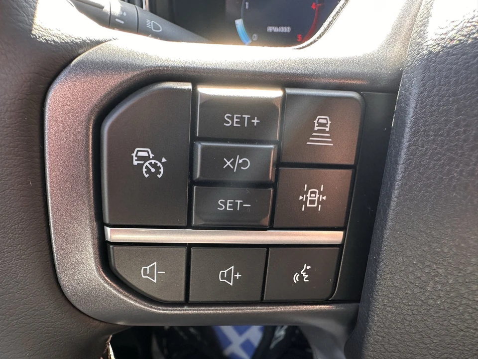 2026 Ford Super Duty 5th Gen - Image 24 of 31