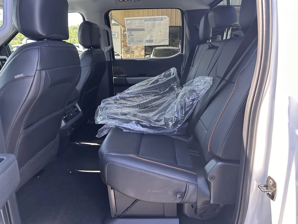 2026 Ford Super Duty 5th Gen - Image 14 of 31
