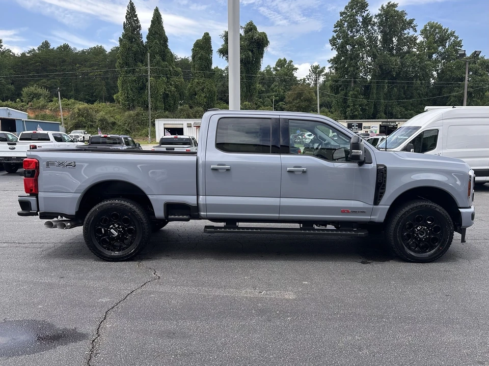 2026 Ford Super Duty 5th Gen - Image 5 of 29