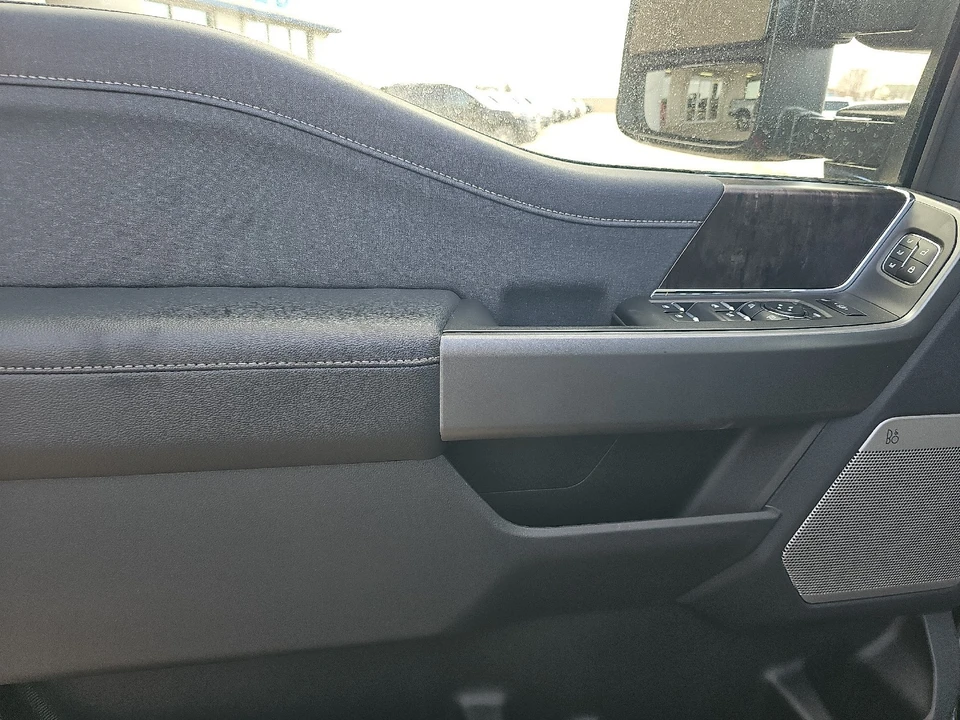 2026 Ford Super Duty 5th Gen - Image 27 of 31