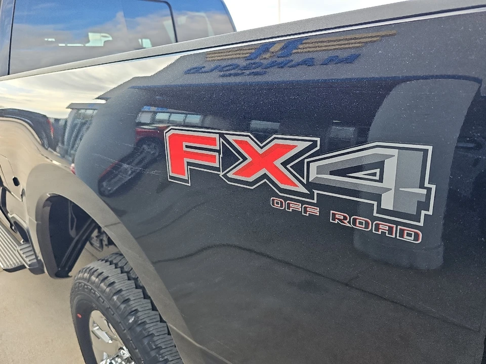2026 Ford Super Duty 5th Gen - Image 18 of 31