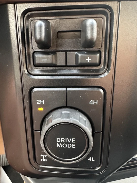 2026 Ford Super Duty 5th Gen - Image 22 of 31
