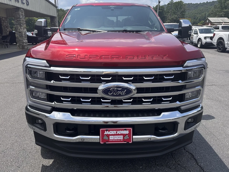 2026 Ford Super Duty 5th Gen - Image 3 of 31