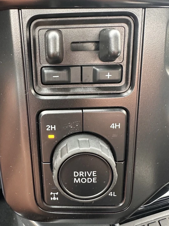 2026 Ford Super Duty 5th Gen - Image 20 of 31