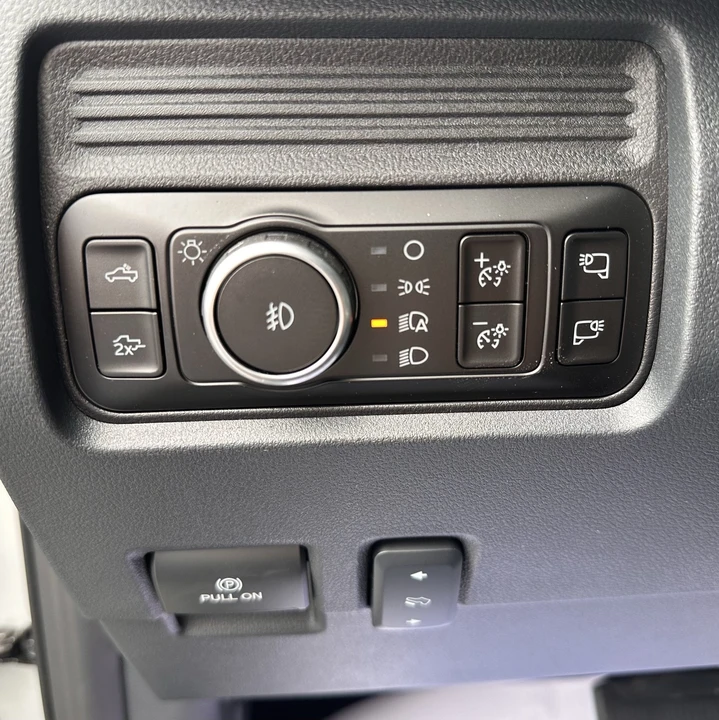 2026 Ford Super Duty 5th Gen - Image 19 of 31