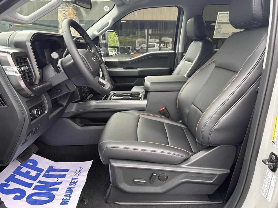 2026 Ford Super Duty 5th Gen - Image 11 of 31