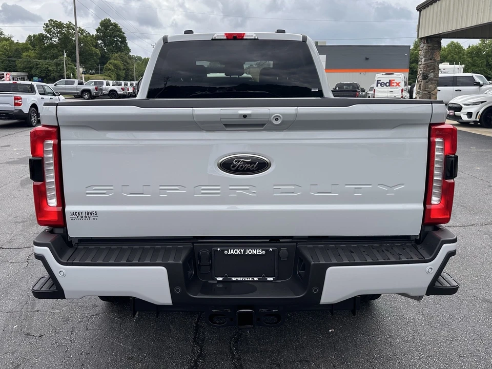 2026 Ford Super Duty 5th Gen - Image 7 of 31