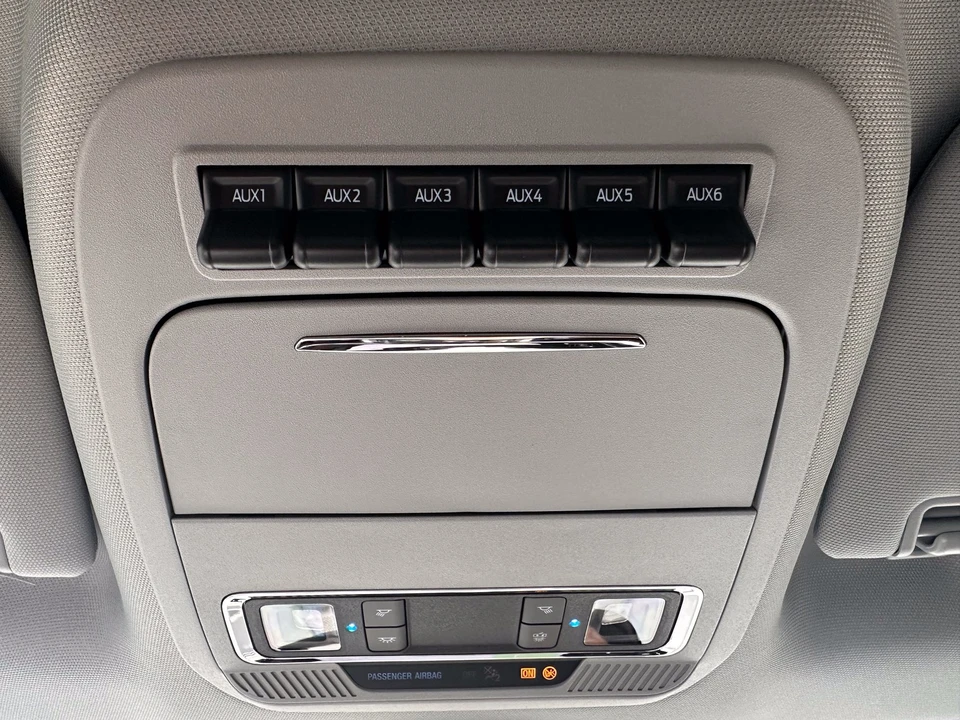 2026 Ford Super Duty 5th Gen - Image 29 of 31