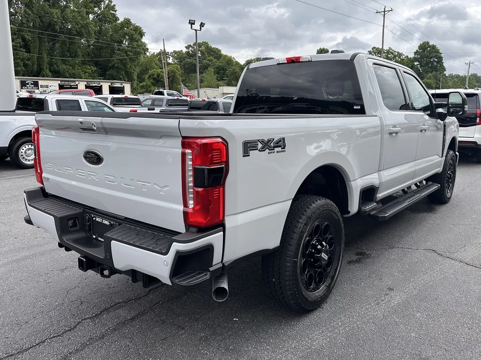 2026 Ford Super Duty 5th Gen - Image 6 of 31