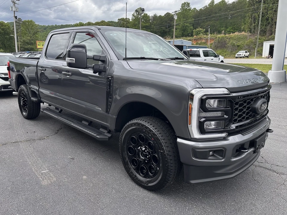 2026 Ford Super Duty 5th Gen - Image 4 of 30