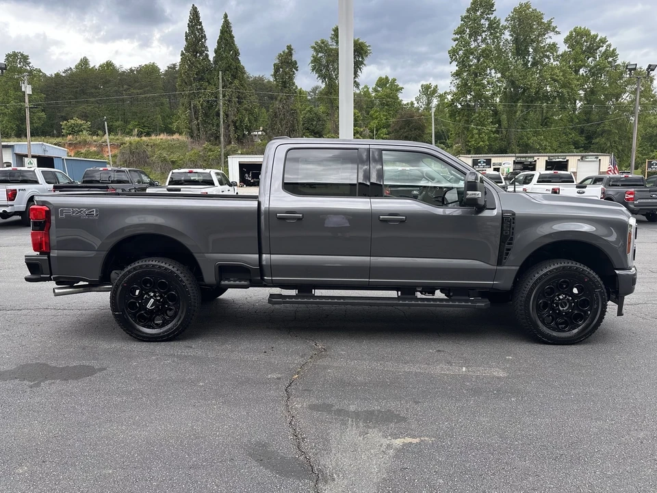 2026 Ford Super Duty 5th Gen - Image 5 of 30