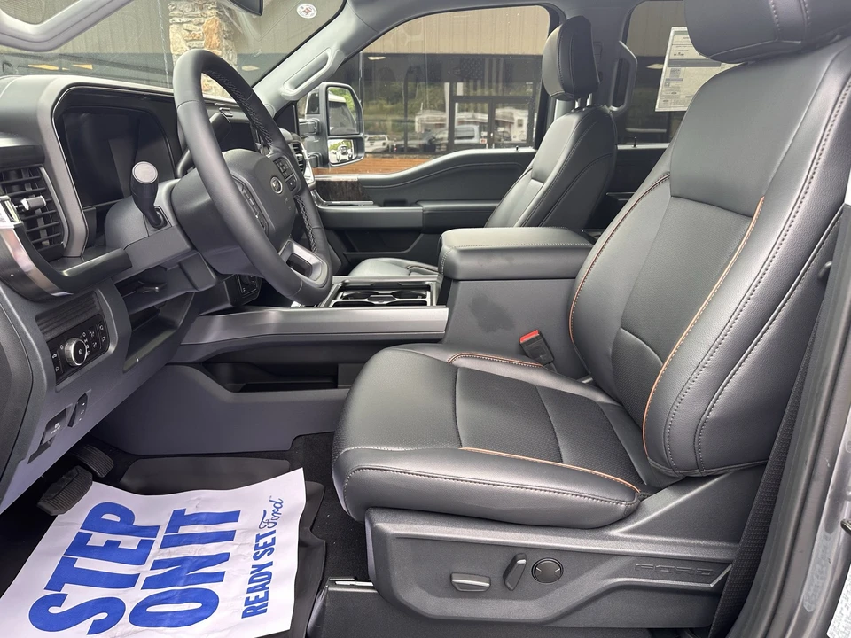 2026 Ford Super Duty 5th Gen - Image 11 of 30
