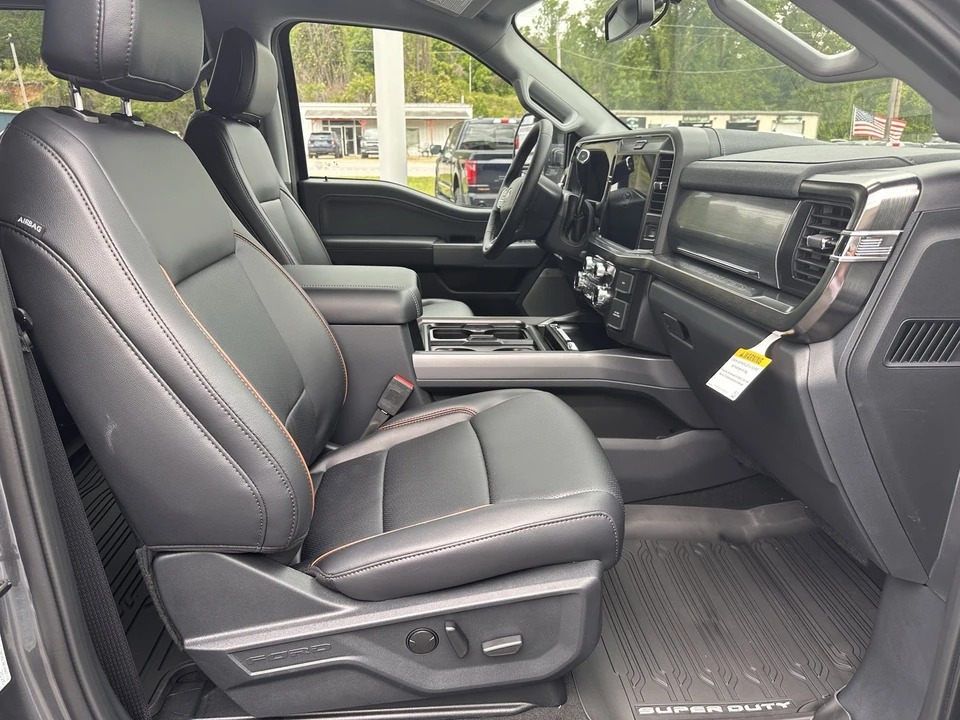 2026 Ford Super Duty 5th Gen - Image 15 of 30
