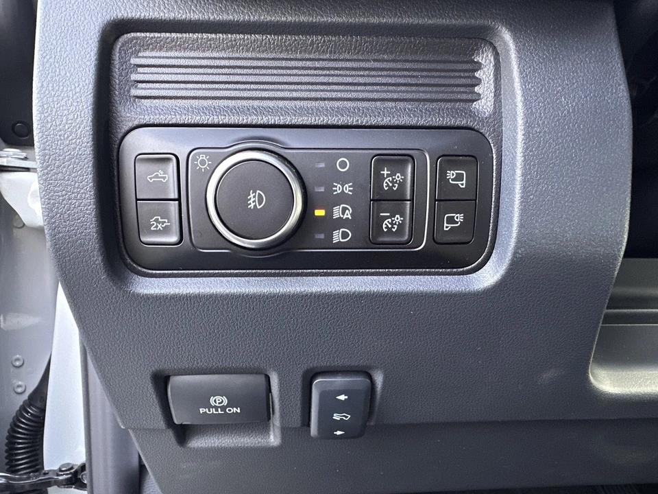 2026 Ford Super Duty 5th Gen - Image 19 of 21